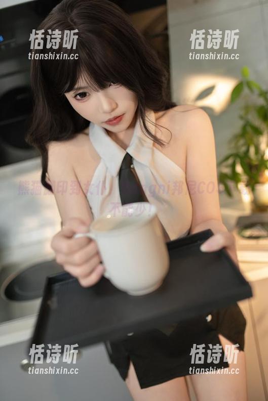 熊猫脚印到女仆，Bangni邦尼COS下载不能少！
