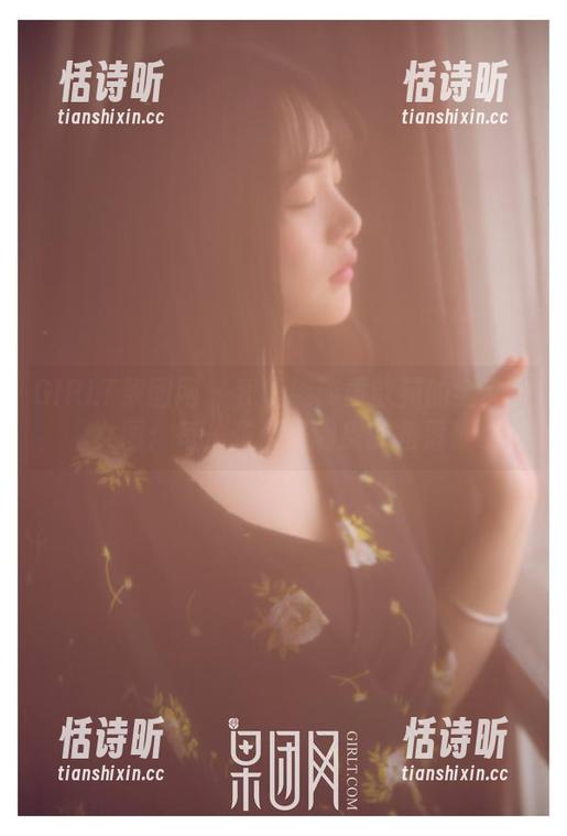 GIRLT果团网 - 我们谈谈黄歆苑的全套少女图：每一张都是调皮的角落！