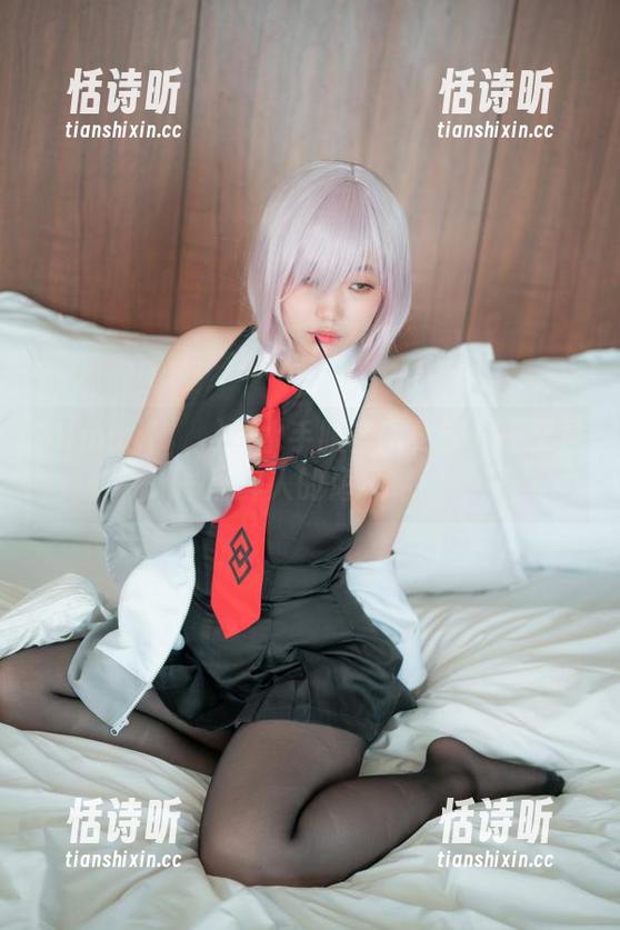 Mimmi(밈미)的水手服套图更新——又是一波醉人的海风啊！