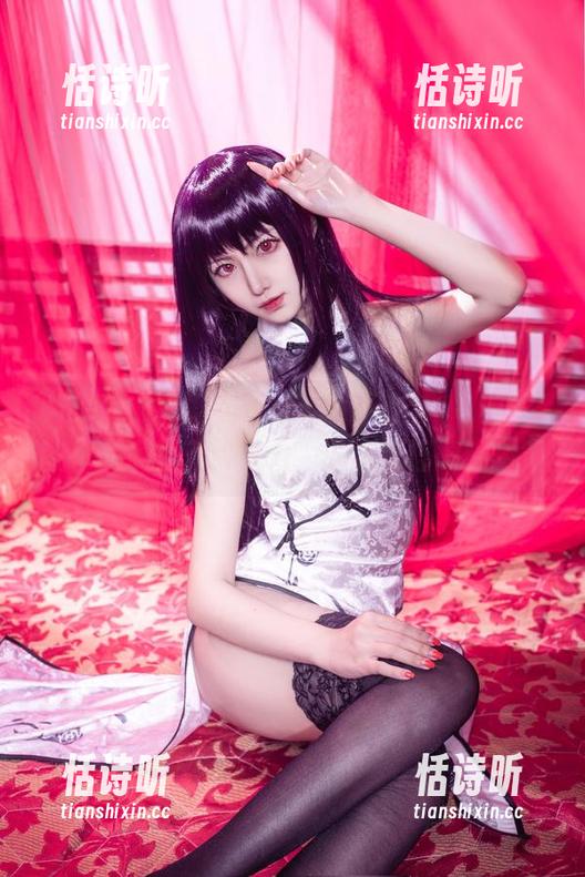 Shika小鹿鹿 Shika小鹿鹿在天台玩得不亦乐乎,高清图片满满的无敌魅力,谁能抵挡得住啊?