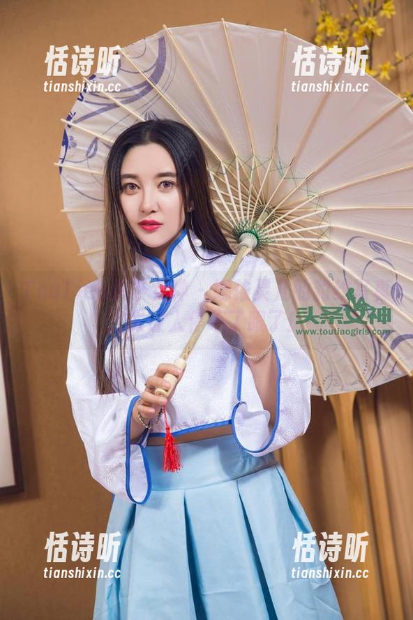 TouTiao头条女神 - 娜依灵儿的豹纹写真，太让人停不了眼了！