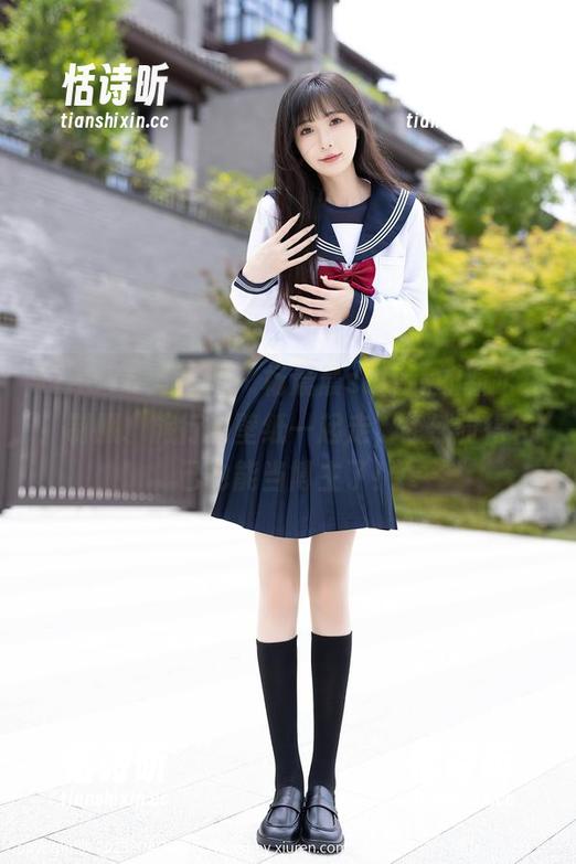 XIAOYU语画界 - 杨晨晨sugar的新路线！制服、旅行和壁纸一起走，忽然觉得自己也能当博主了！