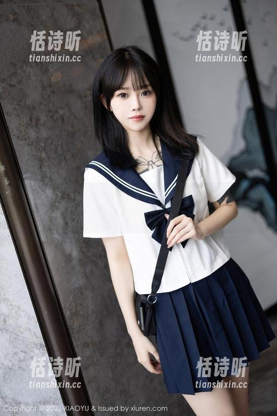 XIAOYU语画界 - 章芃芃的比基尼原图：谁说需要大牌才能玩转海滩？