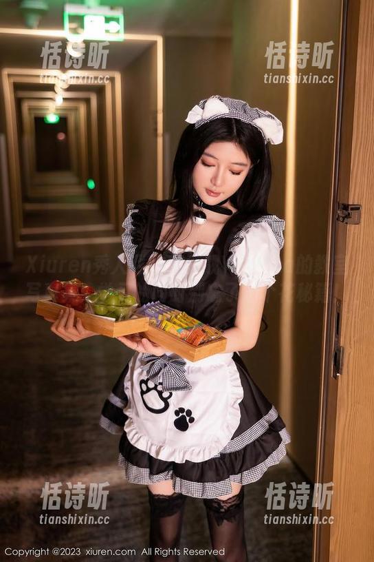 Xiuren秀人网-兜豆靓Youlina Xiuren秀人网 - 兜豆靓Youlina的教室写真集:学习的同时别忘了扔个花秘籍!