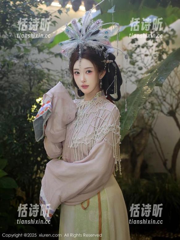 Xiuren秀人网-奈汐酱nice Xiuren秀人网 - 奈汐酱nice最新泳衣原图,让人想把沙滩搬回家!