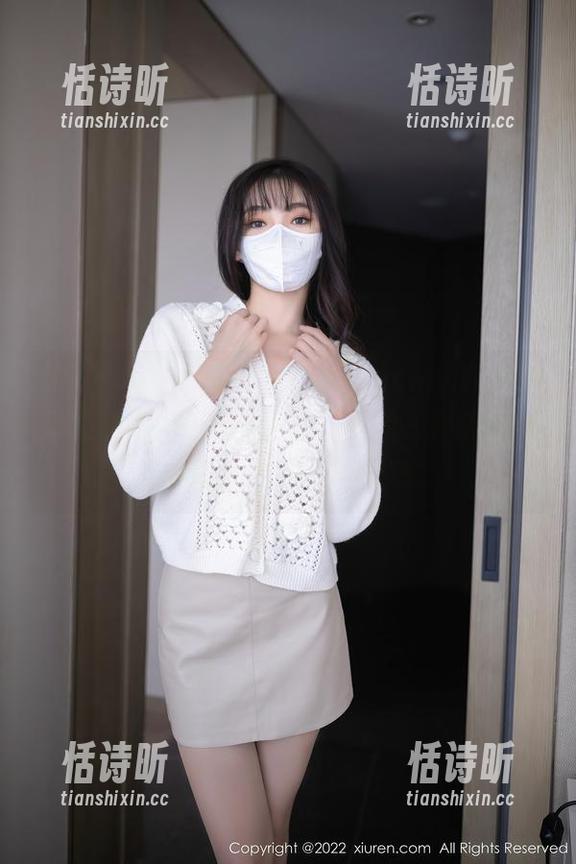 Xiuren秀人网 - 小蛮妖yummy的作品集又来了：灰丝的更新，就像一杯慵懒咖啡，总给人意外的回味。