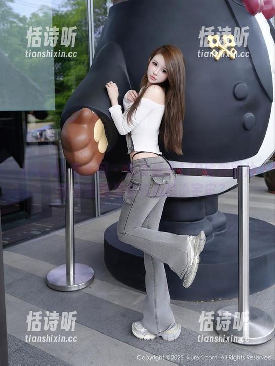 Xiuren秀人网 - 免费柚子178瑜伽图片，或许能激发你内心的小宇宙？