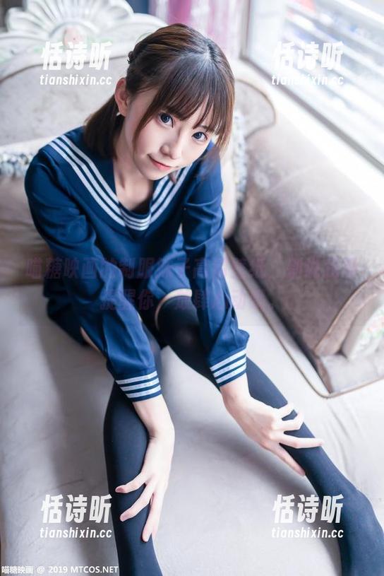 喵糖映画的制服妹子高清壁纸，别说我没提醒你，放肆心动哦。