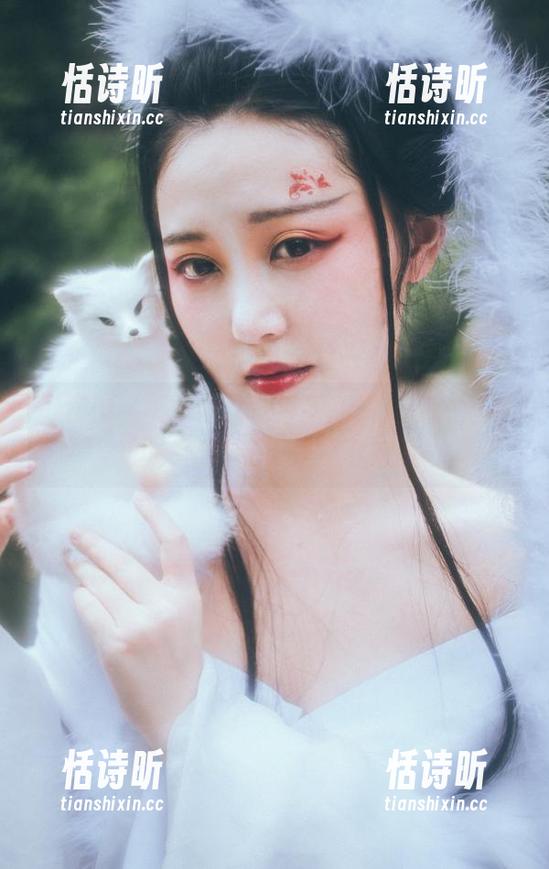 好H好女杀手 微密圈 - 好H好女杀手的高清显现,泳池边一瞥就让人停不下来。