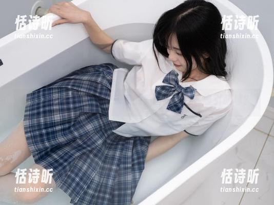 少女秩序 - 泳衣旁，乐栀的美图究竟有多吸引眼球？