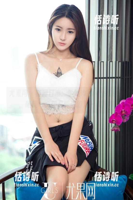 尤果网 - 美图日志：学姐Wendy在线中，随便一页都是惊艳的第一视角！