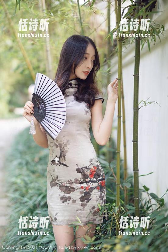 尤蜜荟 - 新鲜出炉的黑丝图包，Egg_尤妮丝就像是最适合的模特，完全hold住！