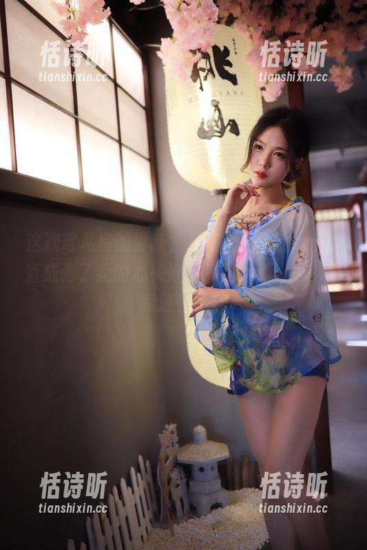 这次鸢私房的更新，抖娘利世选的cos简直成为了我的心头好，气氛恰到好处，把我迷住了。