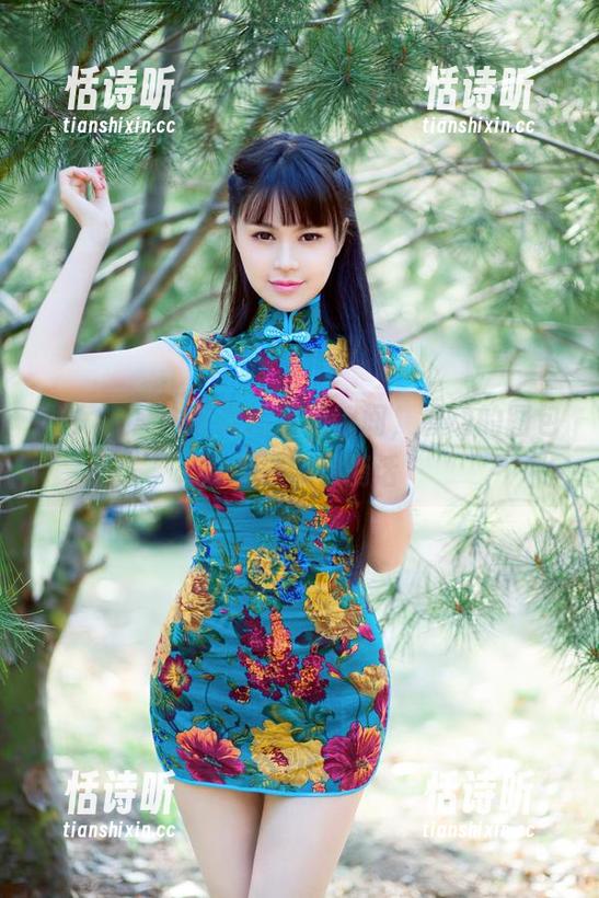 推女郎 - 木婉晴的透明瞬间，波动的图包好像在说悄悄话