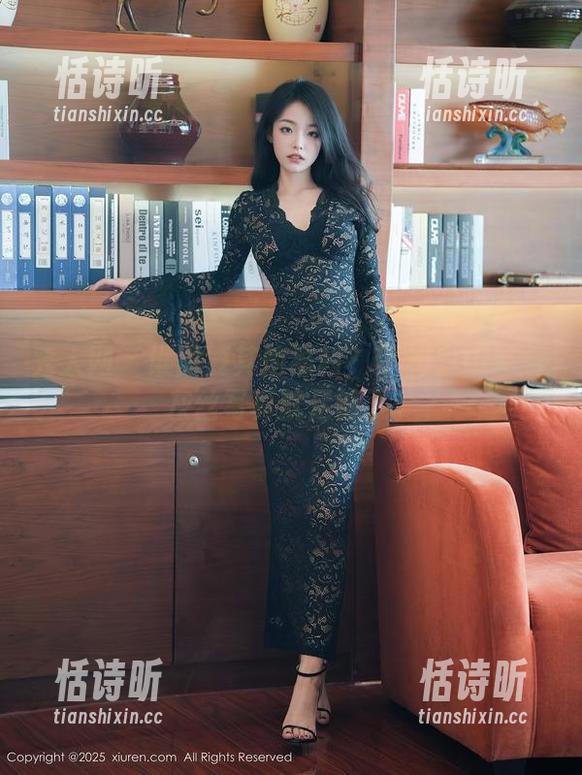 秀人网 - 谁需要其他福利？伊思思niko的灰丝写真就足够了。
