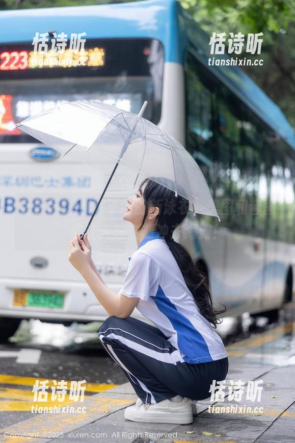 秀人网 - 娜娜子呀的新泳衣，美图和套图都让人想立刻冲去海滩！