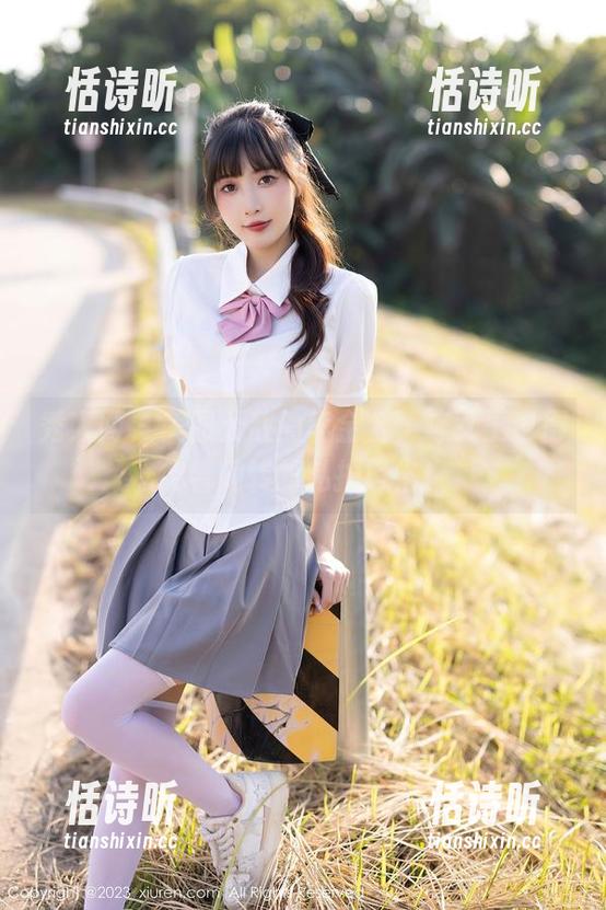 秀人网-李金金 秀人网 - 美图无敌的李金金,连女王也得绕着她转的私拍风格!