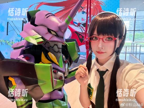 秋山AkI 更新了!秋山AkI校服合集,咳,那种年轻气盛的味道又回来了…
