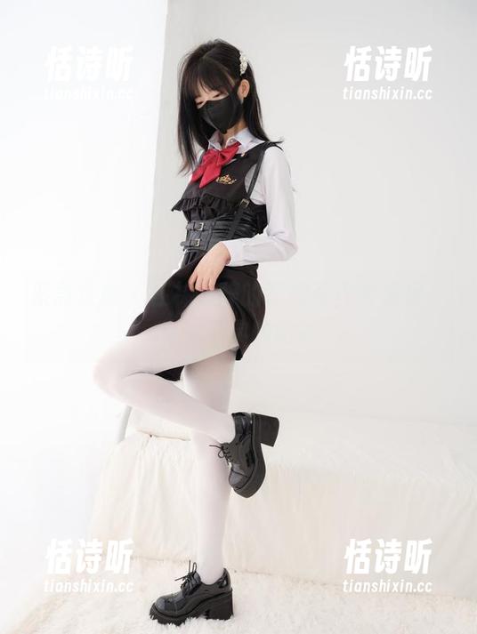 紧急企划 - 在林书辞的花嫁写真合集里，爱是真实的幻影