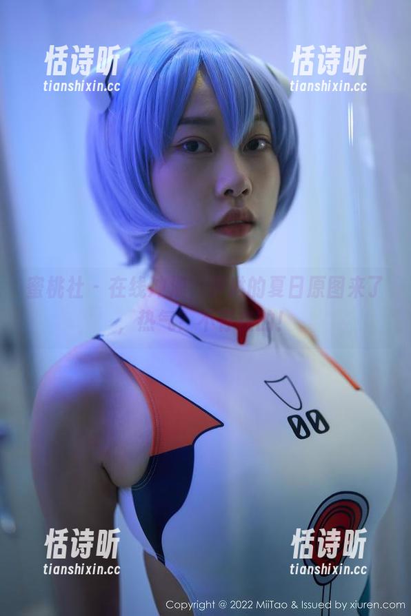 蜜桃社 - 在线冲浪，伊琳的夏日原图来了，热气？不存在的！