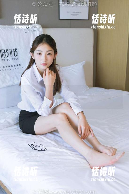 袜啵啵 - 稚予的美图之旅：裸足穿鞋的这档子事
