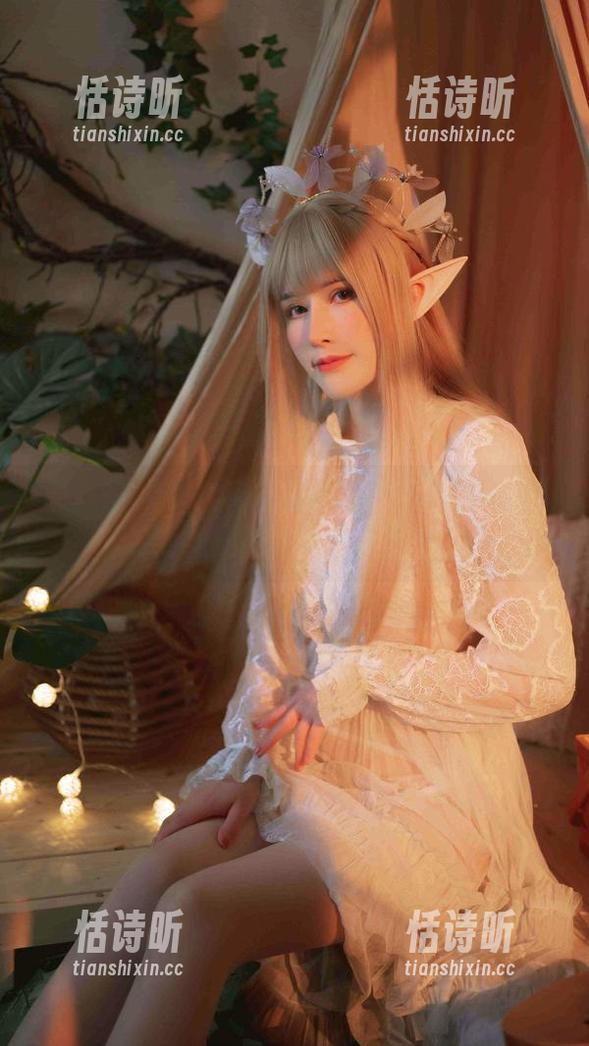 鹿八岁baby作品全集：一个碧蓝档案的追逐战，谁说美只在画中！